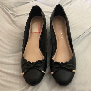 Kelly & Katie black block heel size 7.5 w/ bow